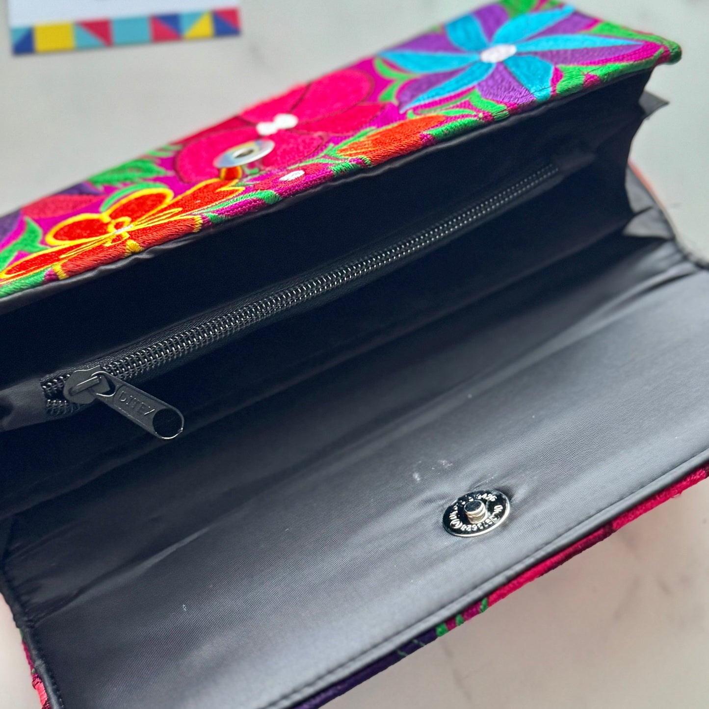 Handmade Embroidered Floral Wallet: Chiapas Mexican Clutch