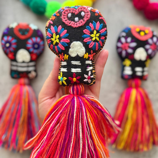 SURPRISE Sugar Skull Tassel – Dia de los Muertos Decor